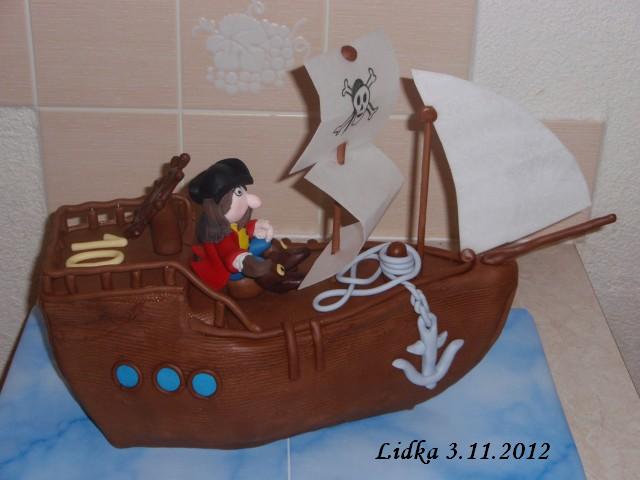 Pirátská loď