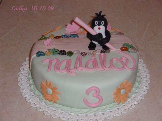 Krteček s pastelkou
